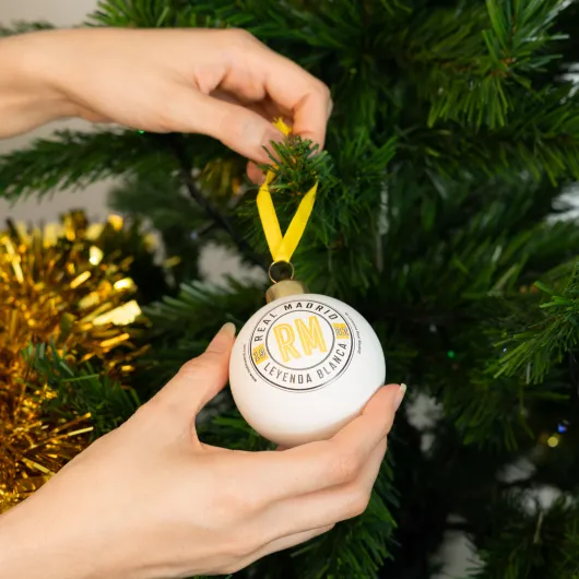 SET DE 4 BOLAS DE NAVIDAD REAL MADRID