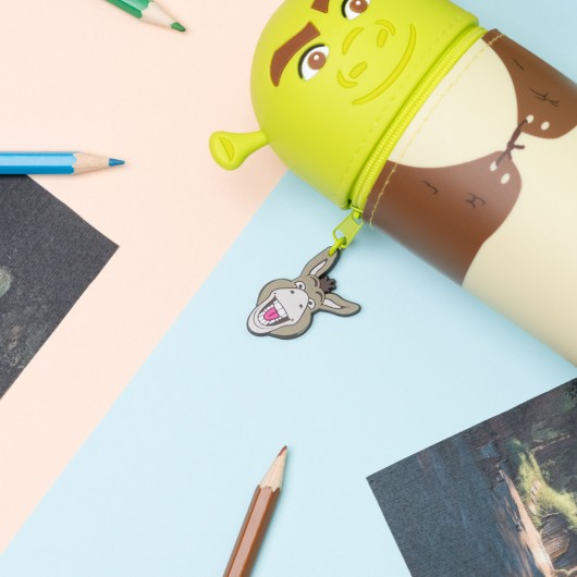 ESTOJO 3D DREAMWORKS SHREK
