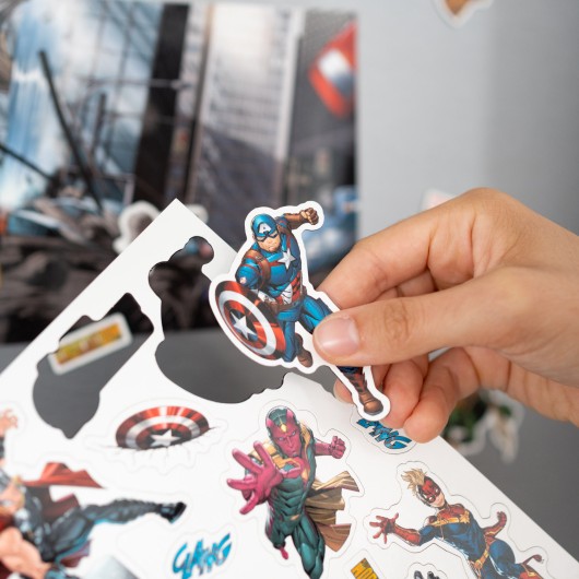 SET DE IMÃS TROQUELADOS MARVEL OS VINGADORES