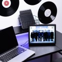 LÂMINA LED EMOLDURADA BTS