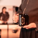 CANECA MICHAEL JACKSON KING OF POP PRETA