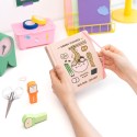 AGENDA ESCOLAR 2026/2027 DIA PÁGINA M COM LOMBADA 11 MESES PUSHEEN SUSHI ROLL