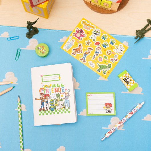 CONJUNTO BÁSICO DE PAPELARIA DISNEY PIXAR TOY STORY