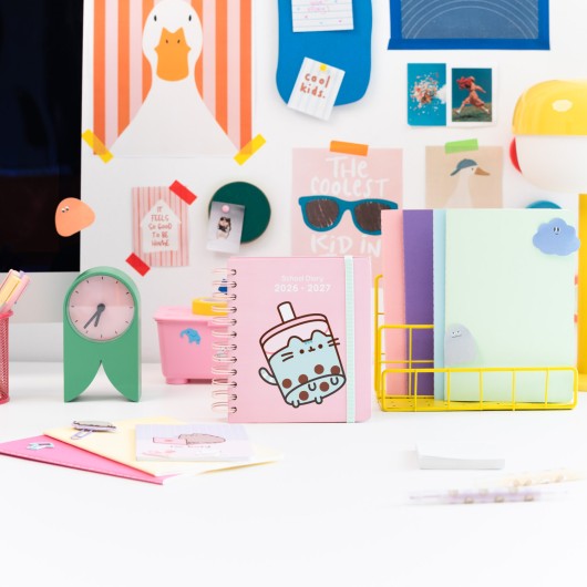 AGENDA ESCOLAR 2026/2027 DIA POR PÁGINA M 11 MESES PUSHEEN